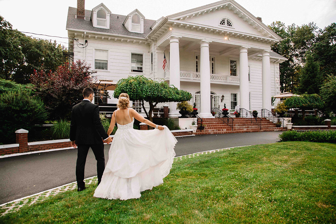 Sister Properties The Pleasantville Manor